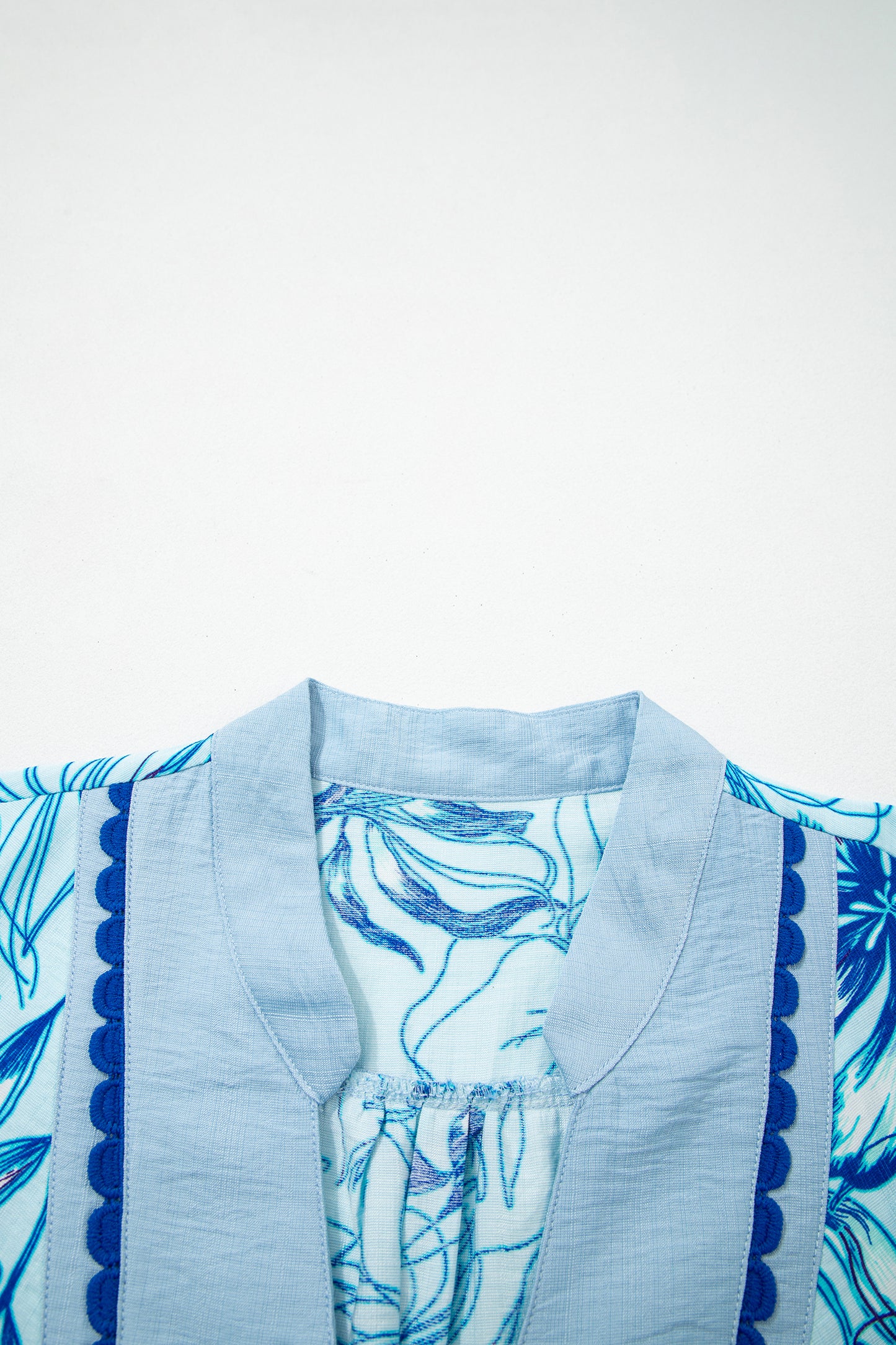 Sky Blue Plus Size Scalloped Trim Floral Short Sleeve Blouse